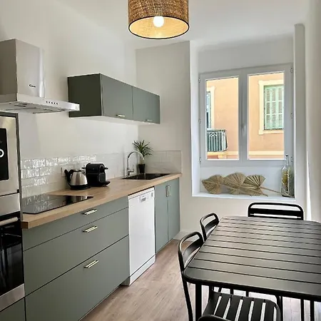 Magnifique T3 équipé Et Climatisé Centre Idéal 4 Personnes Ajaccio (Corsica)