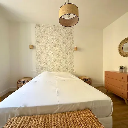 Magnifique T3 Equipe Et Climatise Centre Ideal 4 Personnes 아파트 *